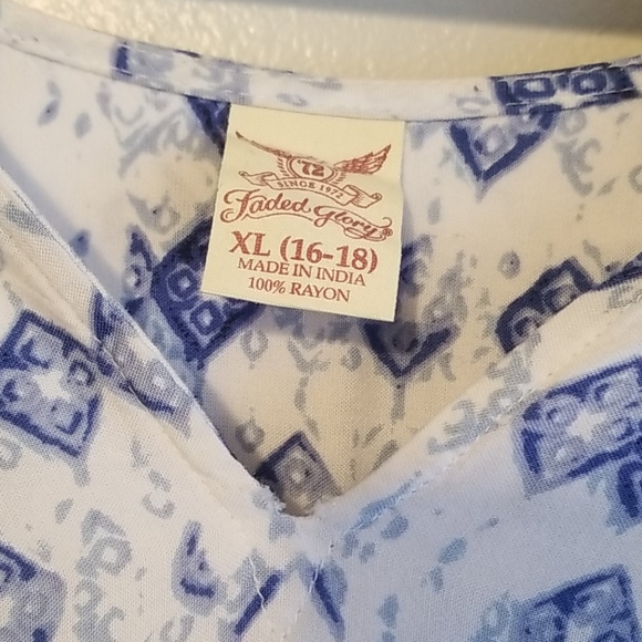 Springtime Boho Dress - Picture 2 of 3